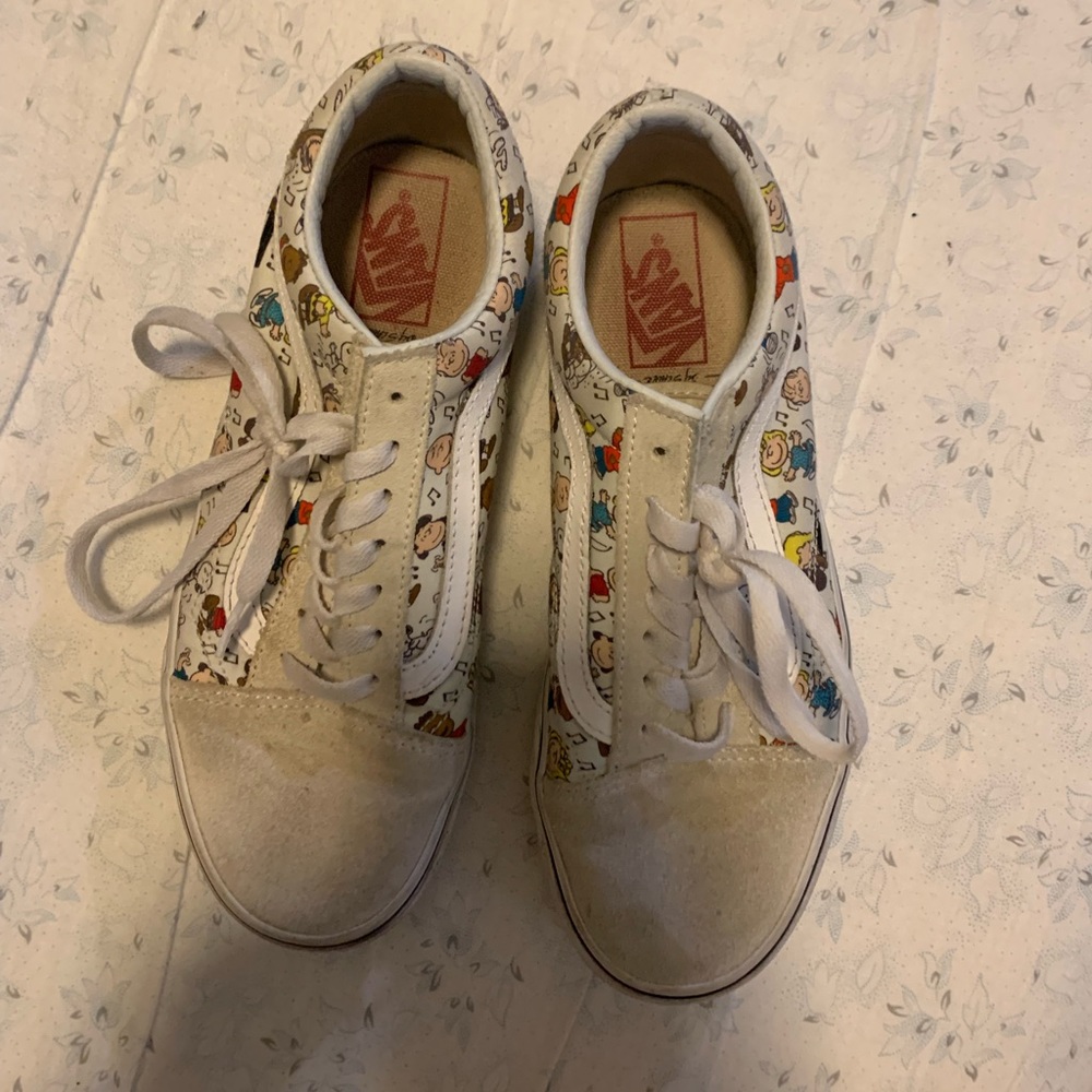 Peanuts Vans